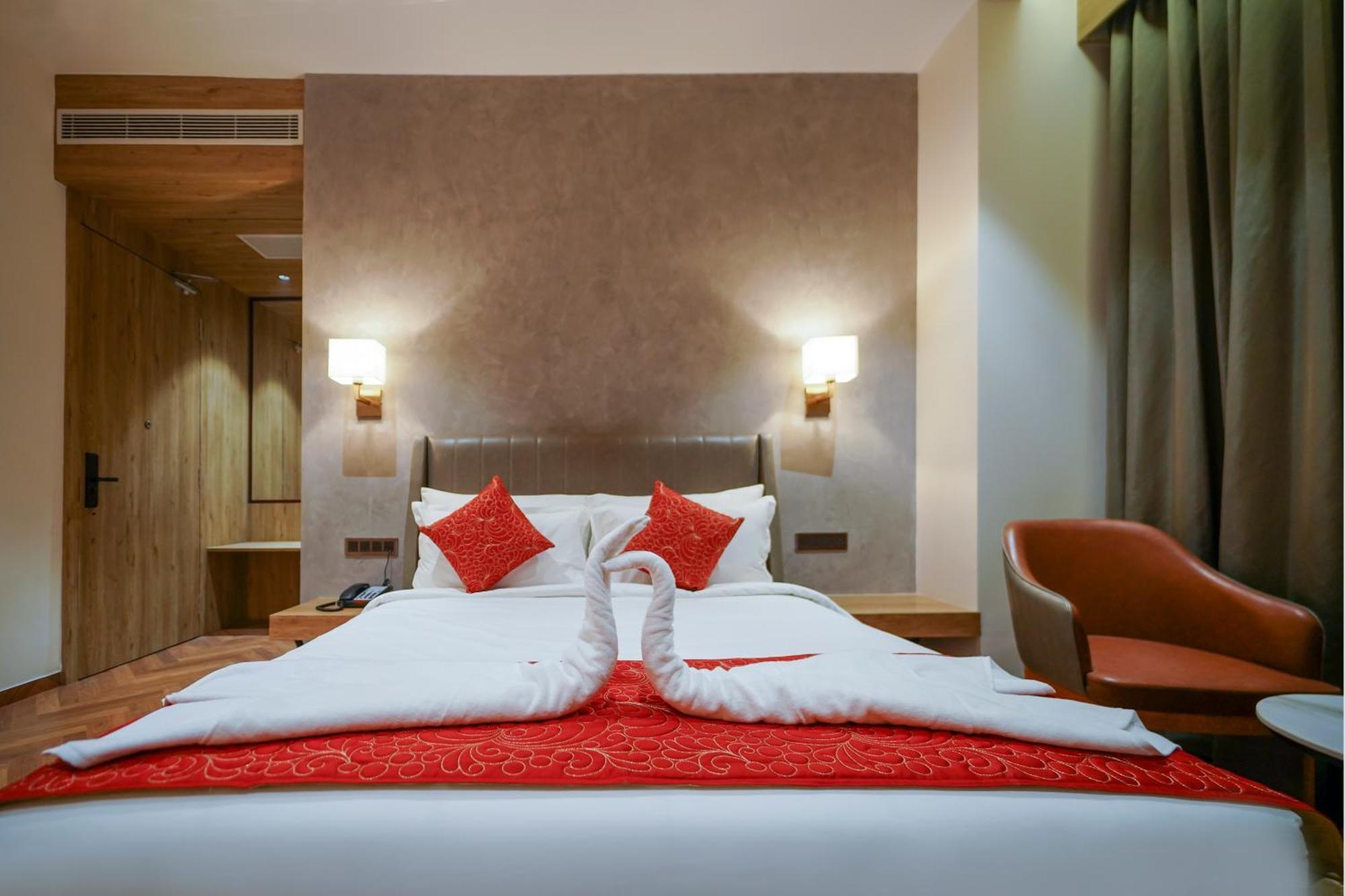 Hotel Park Inn Nellore - Near The Hospital & Highway Exterior photo